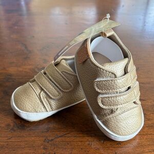 NWT Stylish Tan Kids Shoes, Size 3